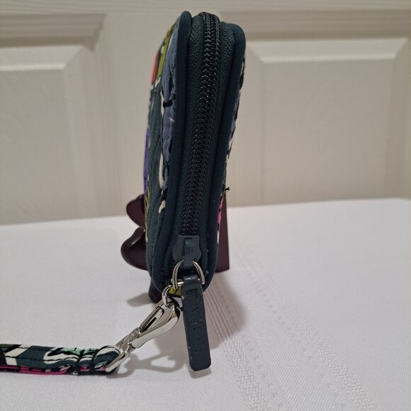 Vera Bradley Grab and Go Zip Around Wallet/Wristlet in Falling Flowers. - Picture 3 of 8